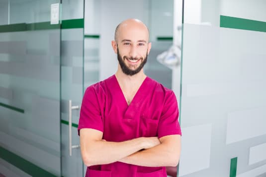 José Lozano - Endodoncista en Clínica Dental Colón Burjassot/Godella